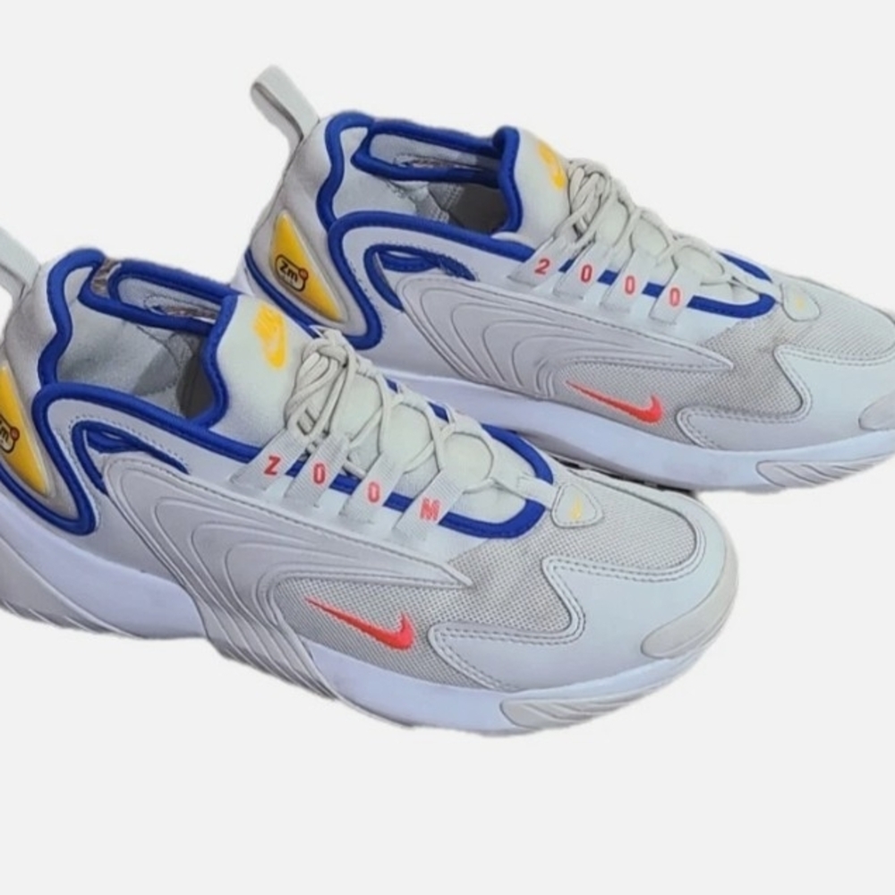 Nike Mens White Sneakers with Blue Trim & Yellow Accents